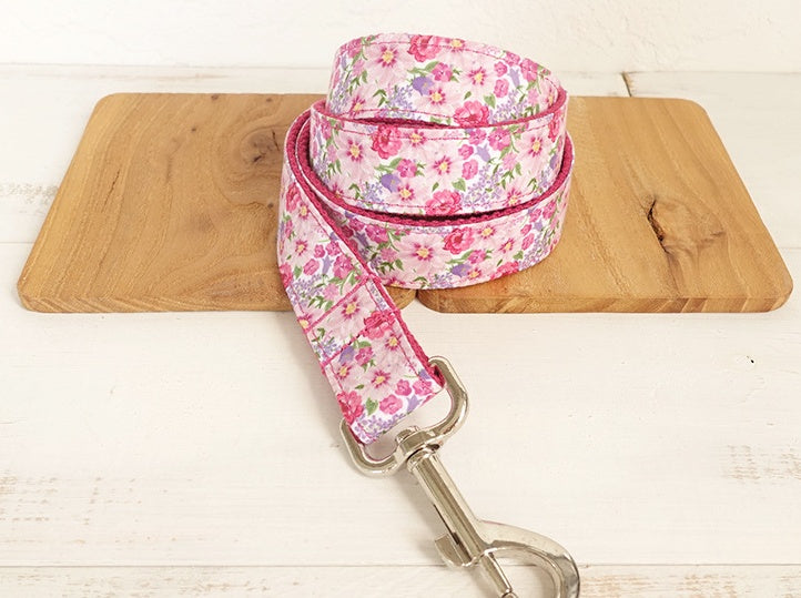 Premium floral Leash and collar Set Sitandpawz.com