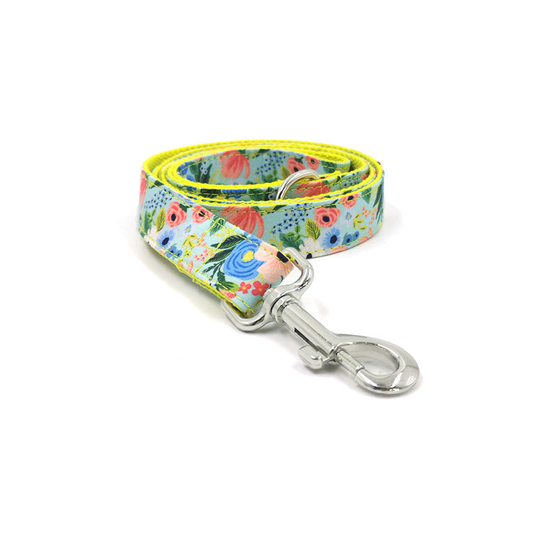 FLORAL COLLAR AND LEASH SET Sitandpawz.com