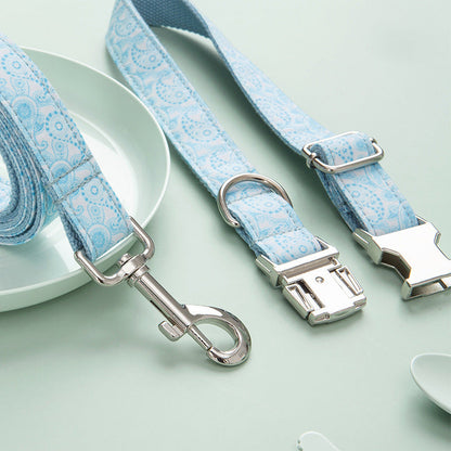 PAISLEY COLLAR AND LEASH SET Sitandpawz.com