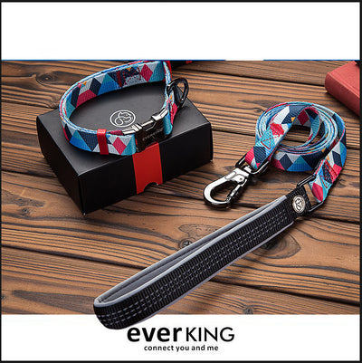 Dog collar and leash set with geometric pattern on a wooden surface, featuring the brand 'ever KING'.